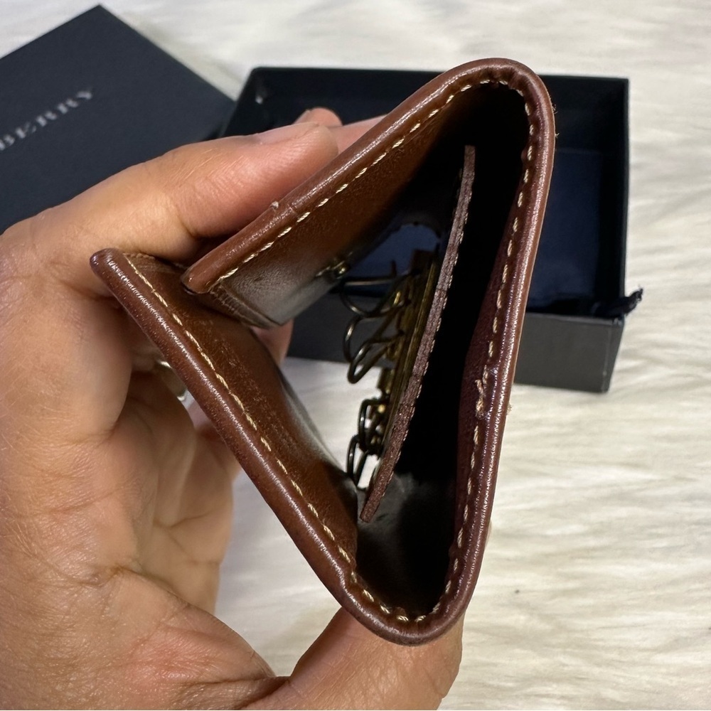 BURBERRY classic key holder - Picture 6 of 16